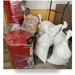 300 Kilos de Arena Sílica y 2 Areneros Verticales